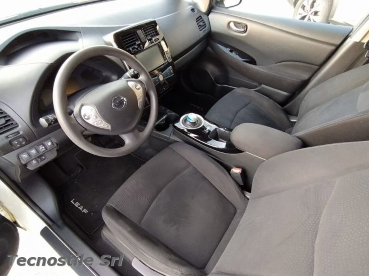 Nissan Leaf Acenta 30KWh (6)