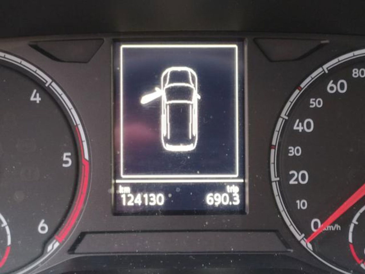 Volkswagen T-Cross 1.6 TDI SCR Urban BMT (10)