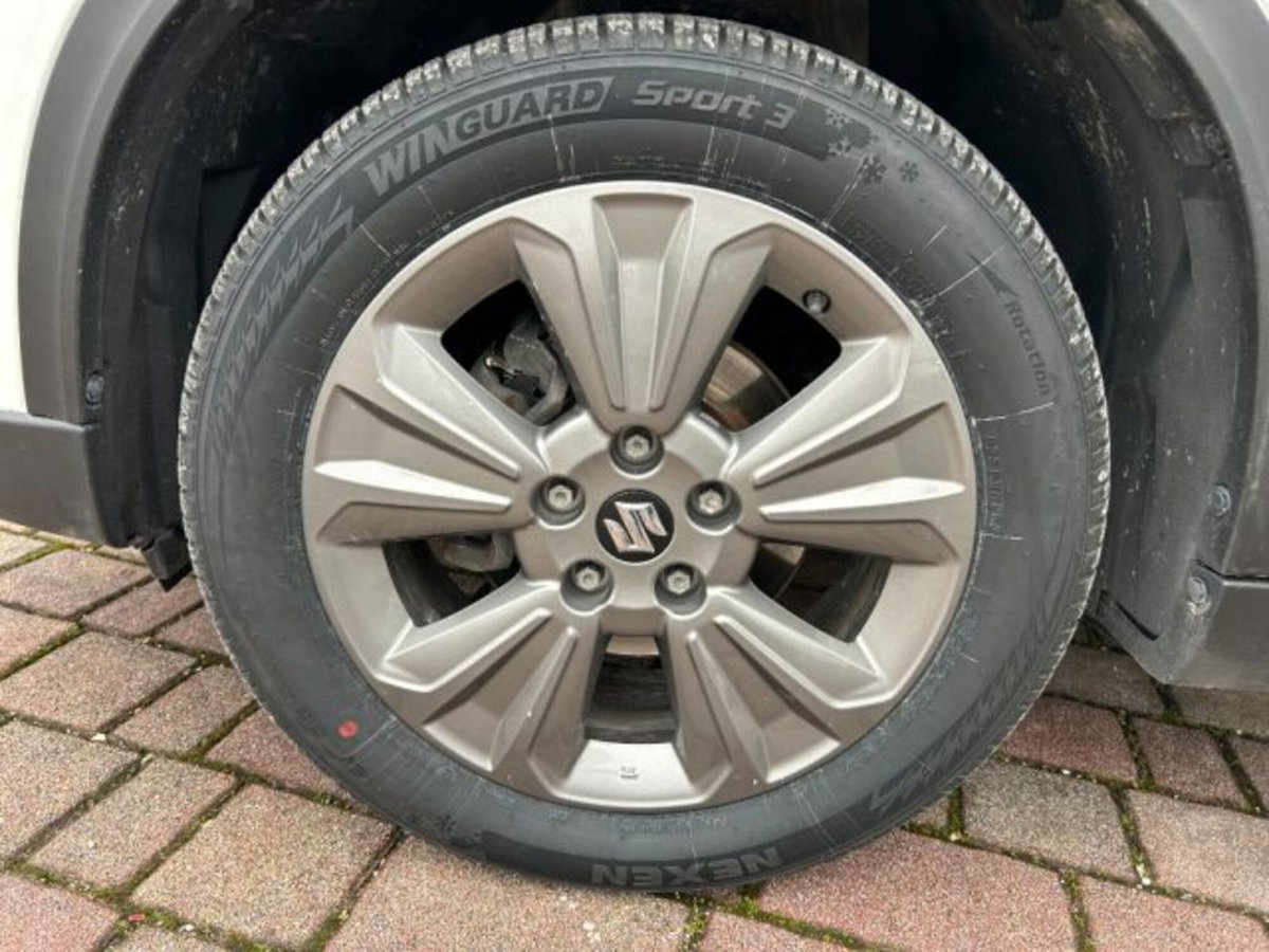 Suzuki Vitara 1.4 Hybrid 4WD AllGrip Easy Cool (16)