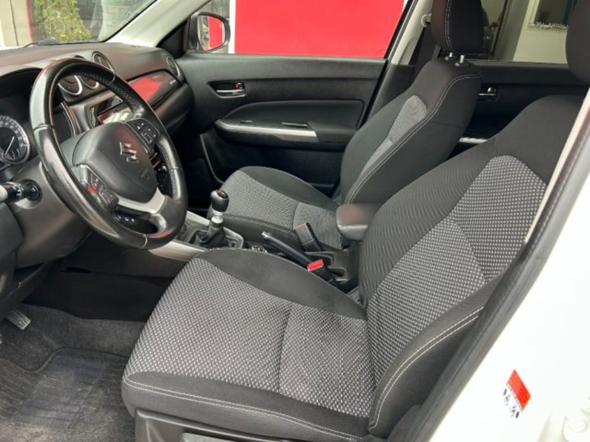 Suzuki Vitara 1.4 Hybrid 4WD AllGrip Easy Cool (5)