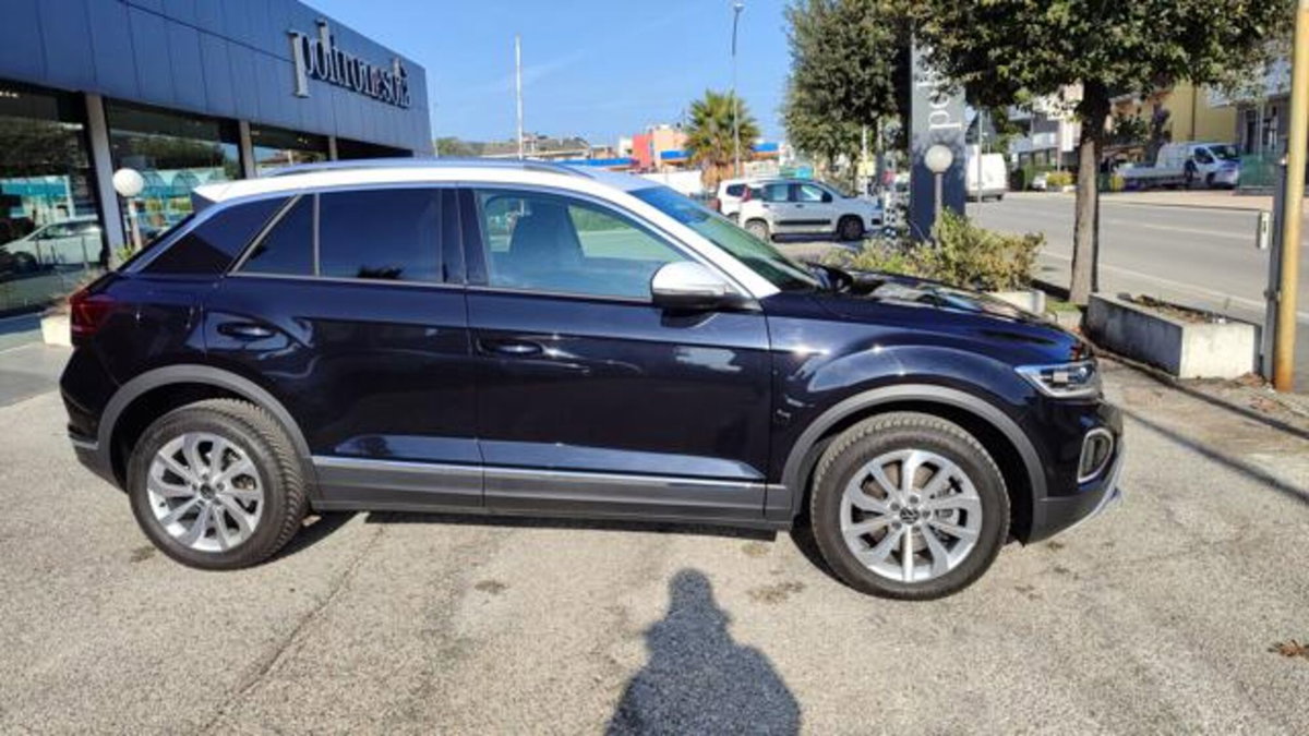 Volkswagen T-Roc 2.0 tdi Style 4motion 150cv dsg (3)