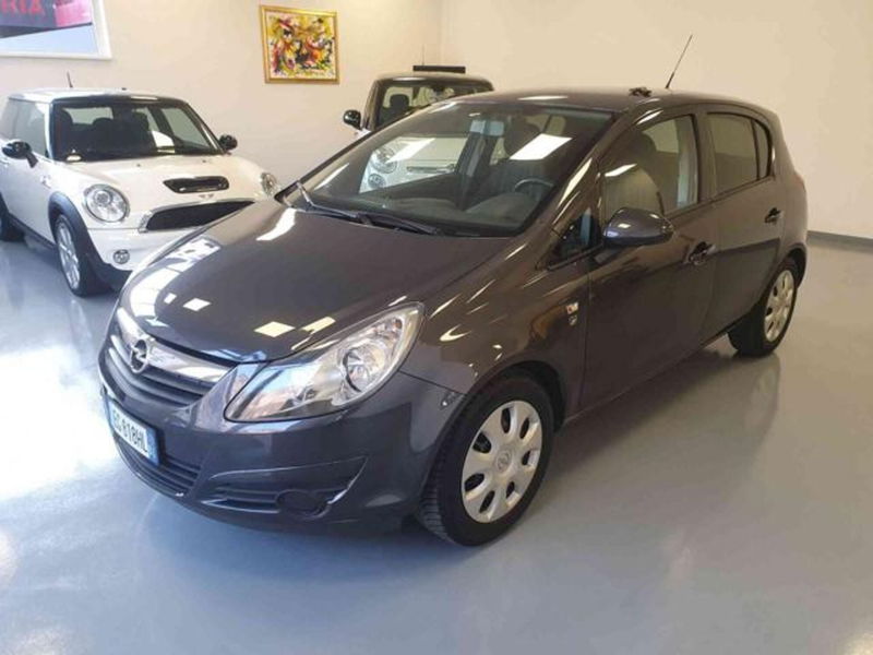 Opel Corsa 1.2 5 porte