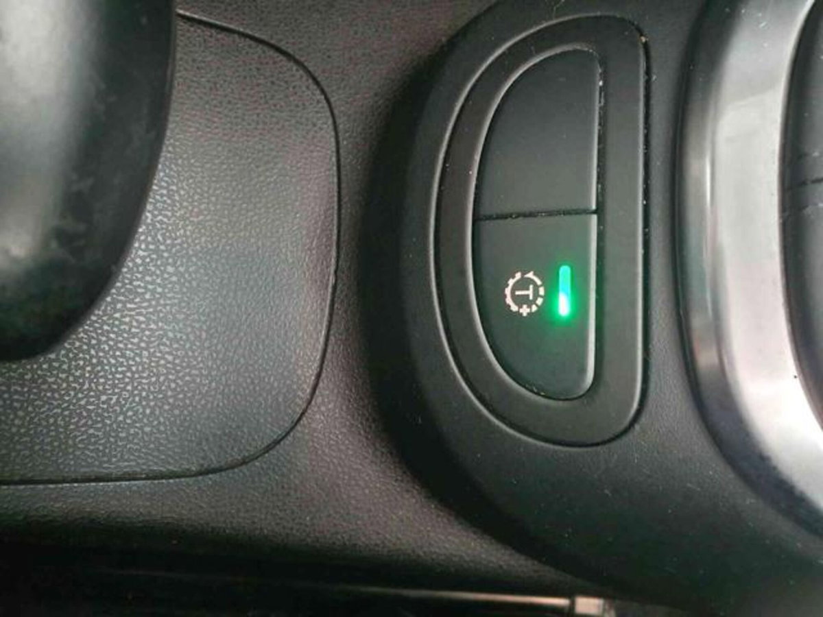 Fiat 500L 1.3 Multijet 85 CV Trekking (16)