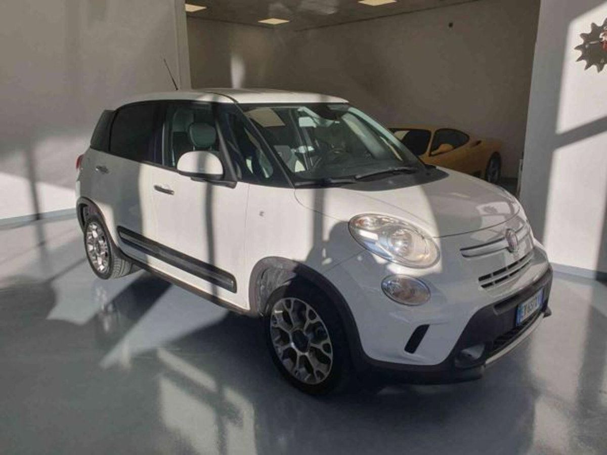 Fiat 500L 1.3 Multijet 85 CV Trekking (2)