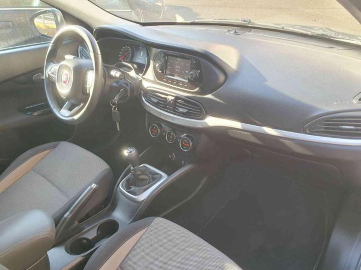 Fiat Tipo Tipo 1.6 Mjt 4 porte Lounge (8)