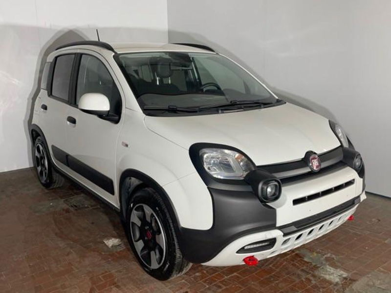 Fiat Panda Cross 1.0 firefly hybrid Cross s&s 70cv 5p.ti