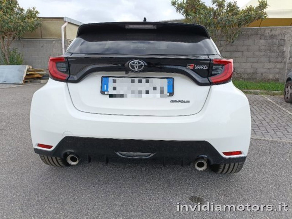 Toyota GR Yaris 1.6 Turbo 3 porte GR Yaris Circuit (3)