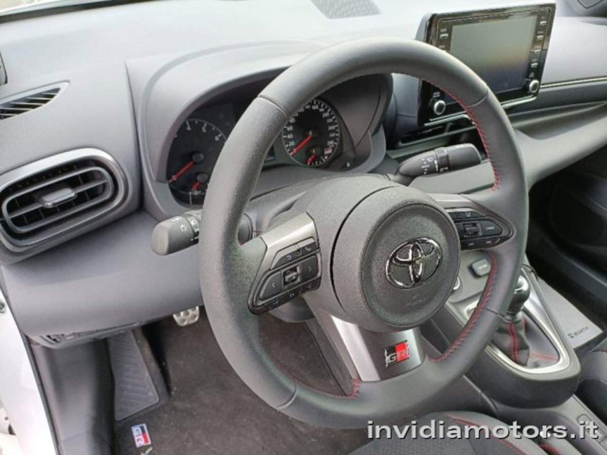 Toyota GR Yaris 1.6 Turbo 3 porte GR Yaris Circuit (6)