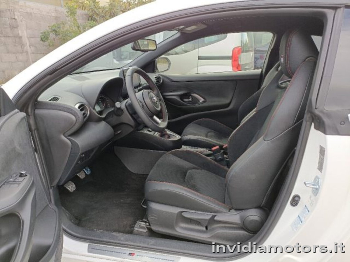 Toyota GR Yaris 1.6 Turbo 3 porte GR Yaris Circuit (7)