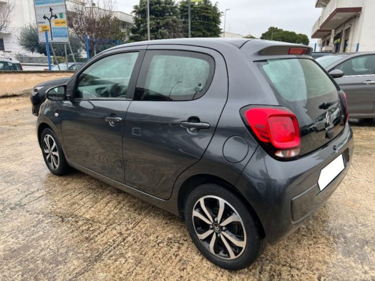 Citroen C1 C1 VTi 72 5 porte Shine (12)