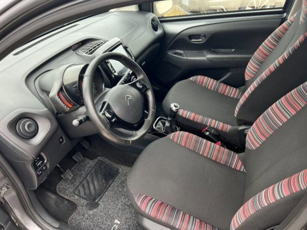 Citroen C1 C1 VTi 72 5 porte Shine (15)