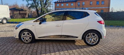 Renault Clio 1.2 75 CV 5 porte Duel2 usata