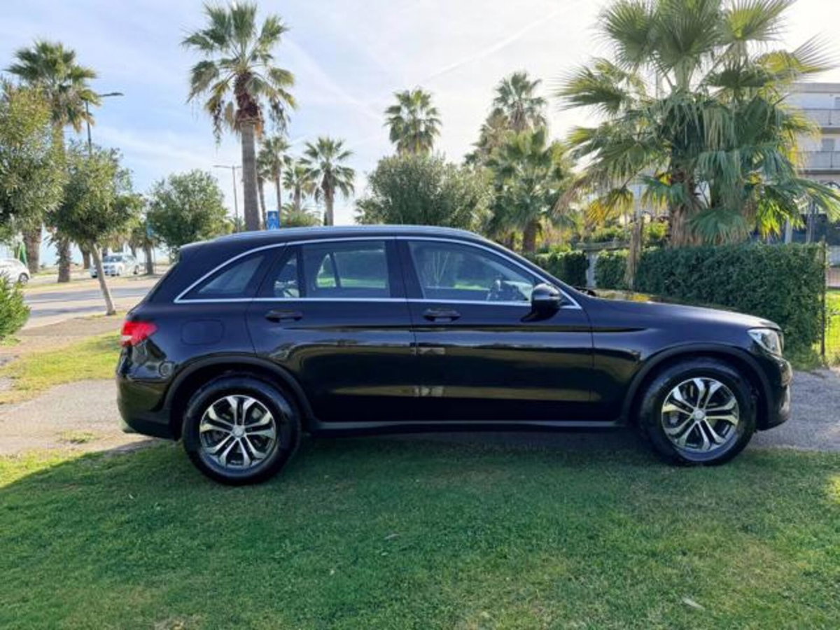 Mercedes-Benz GLC SUV 220 d 4Matic Business (7)