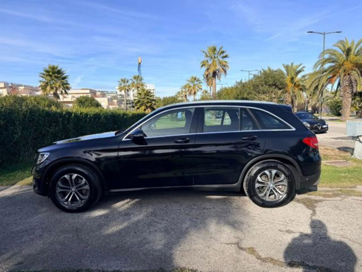 Mercedes-Benz GLC SUV 220 d 4Matic Business (8)