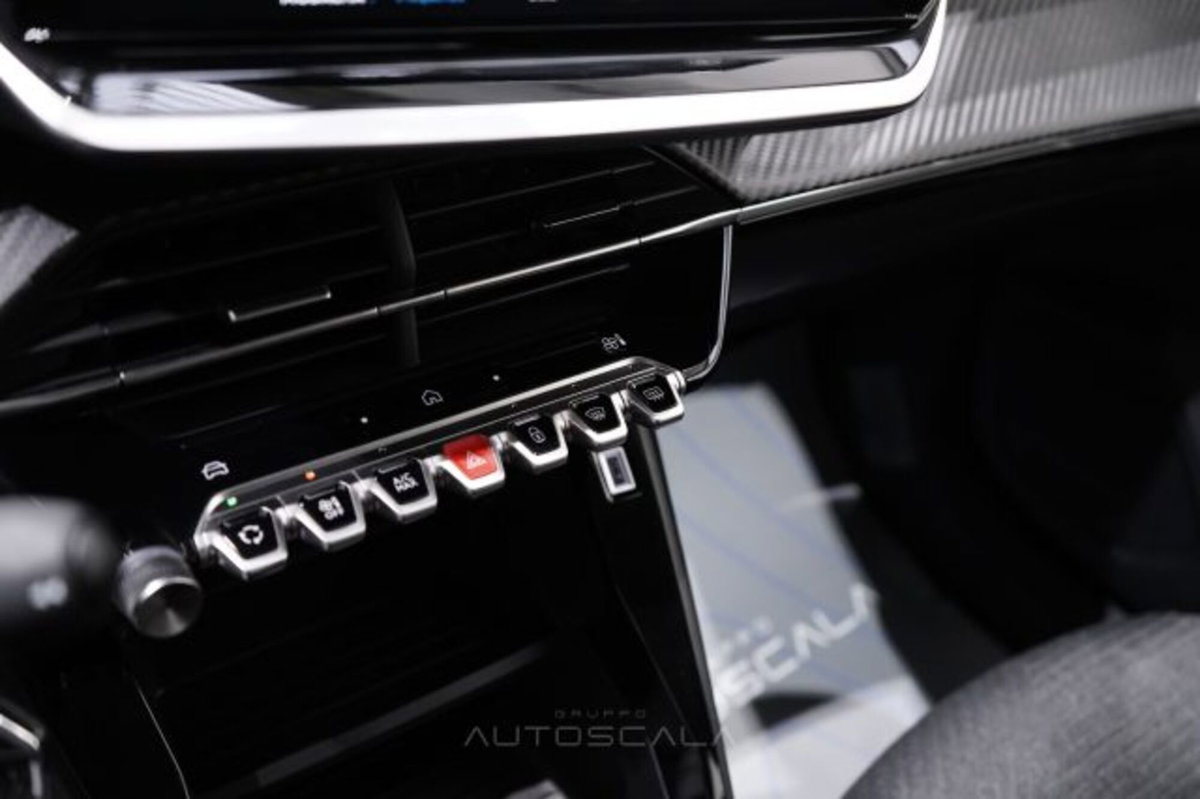 Peugeot 208 1.2 hybrid Active 100cv e-dcs 6 (12)