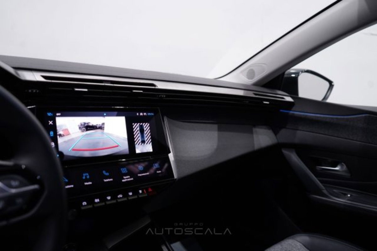 Peugeot 408 1.6 hybrid phev Allure 180cv e-eat8 (20)