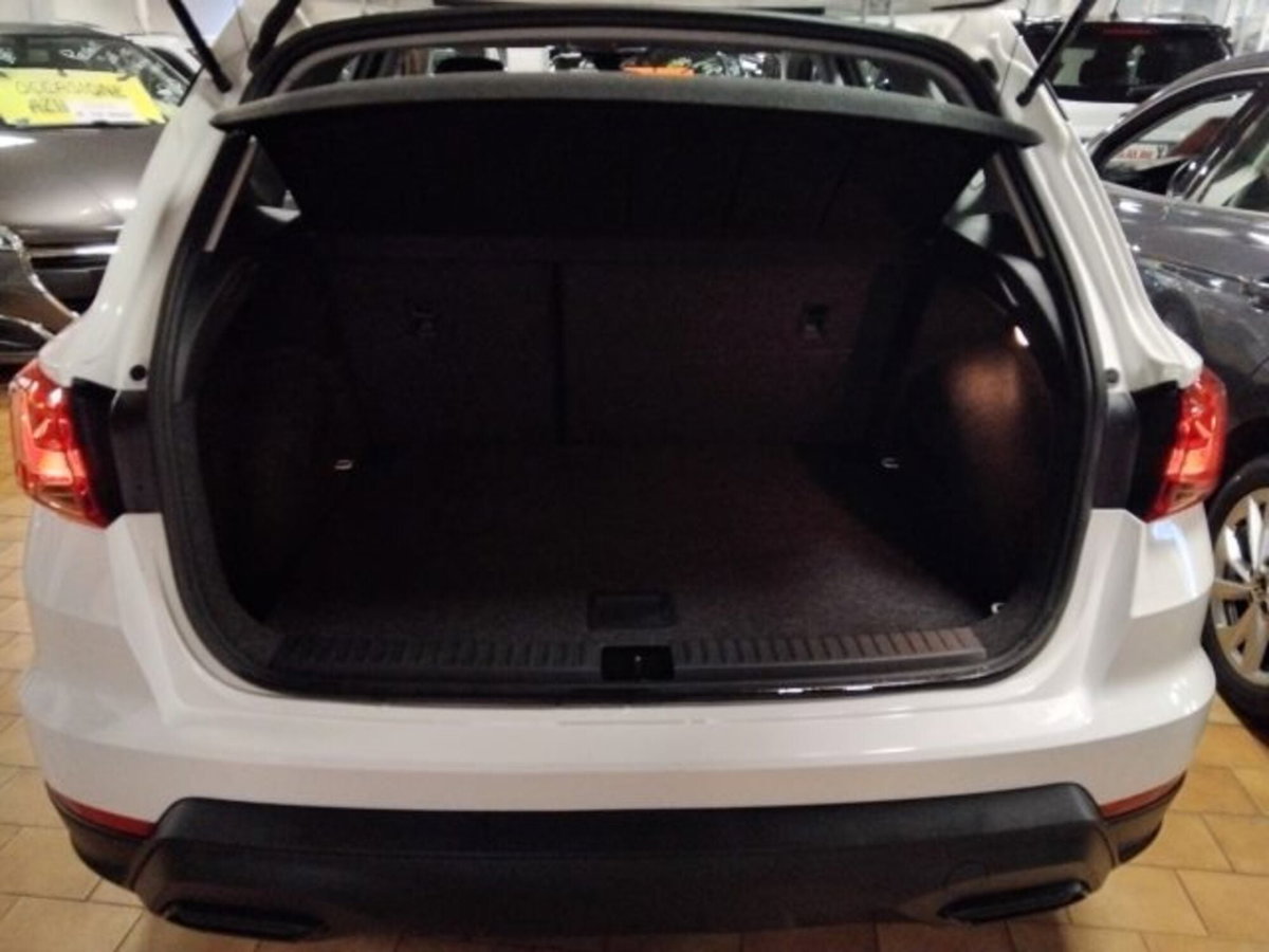 SEAT Arona 1.0 EcoTSI Reference (11)