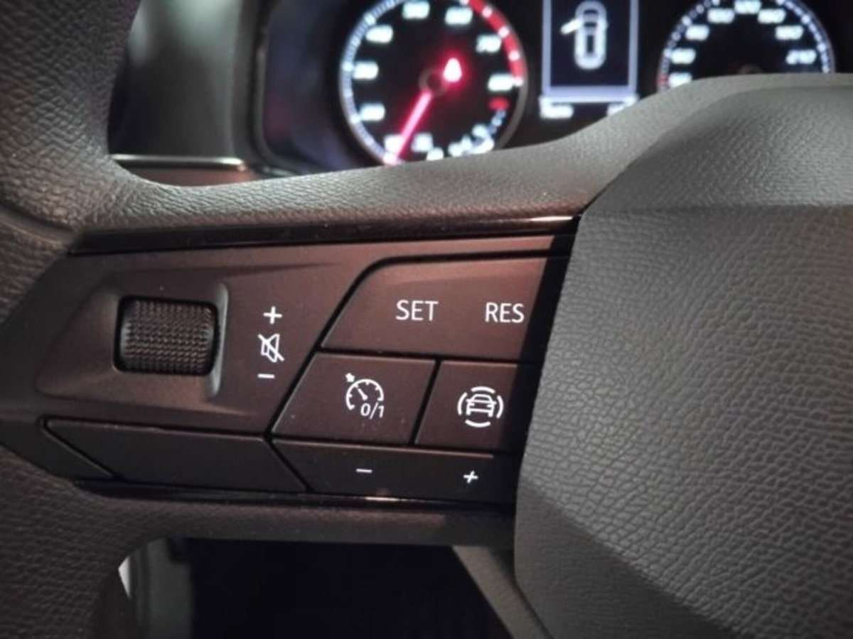 SEAT Arona 1.0 EcoTSI Reference (18)
