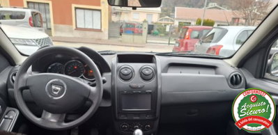 Dacia Duster 1.5 dCi 110CV S&S 4x4 Serie Speciale Lauréate Family (11)