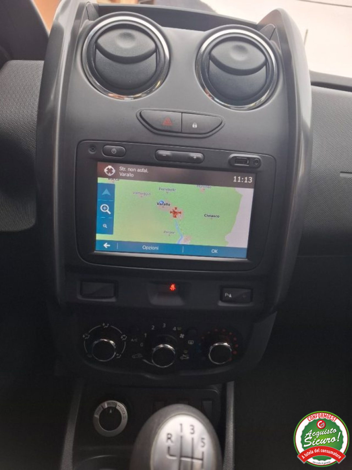 Dacia Duster 1.5 dCi 110CV S&S 4x4 Serie Speciale Lauréate Family (13)