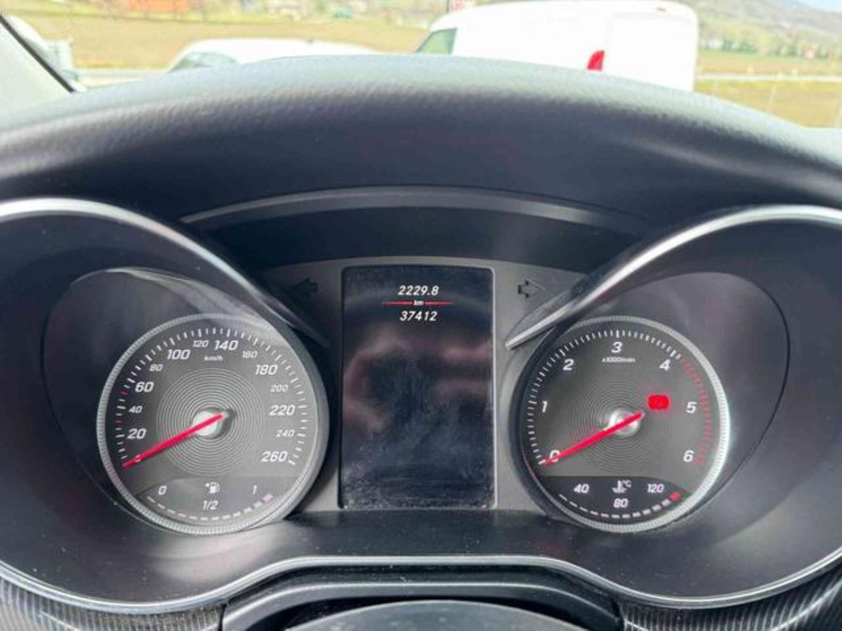 Mercedes-Benz Classe V 220 d Executive Long (17)