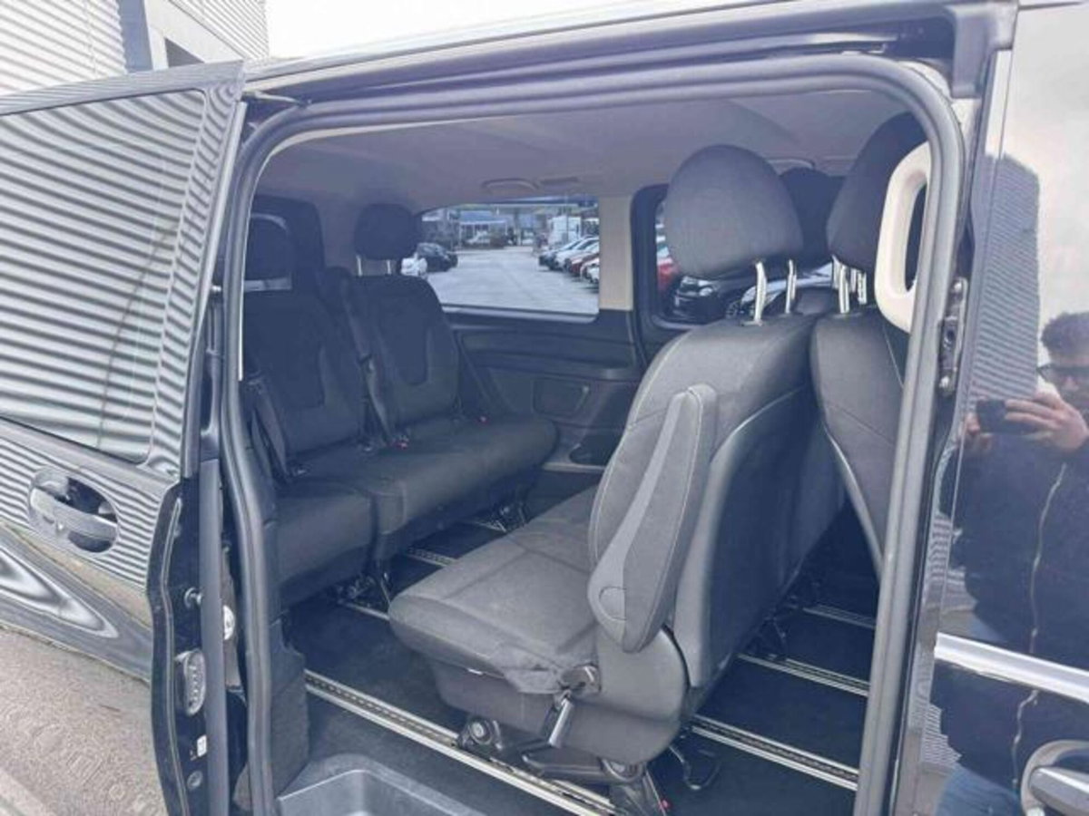 Mercedes-Benz Classe V 220 d Executive Long (18)