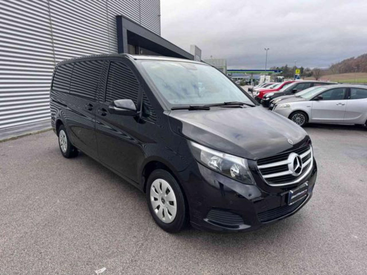 Mercedes-Benz Classe V 220 d Executive Long (3)