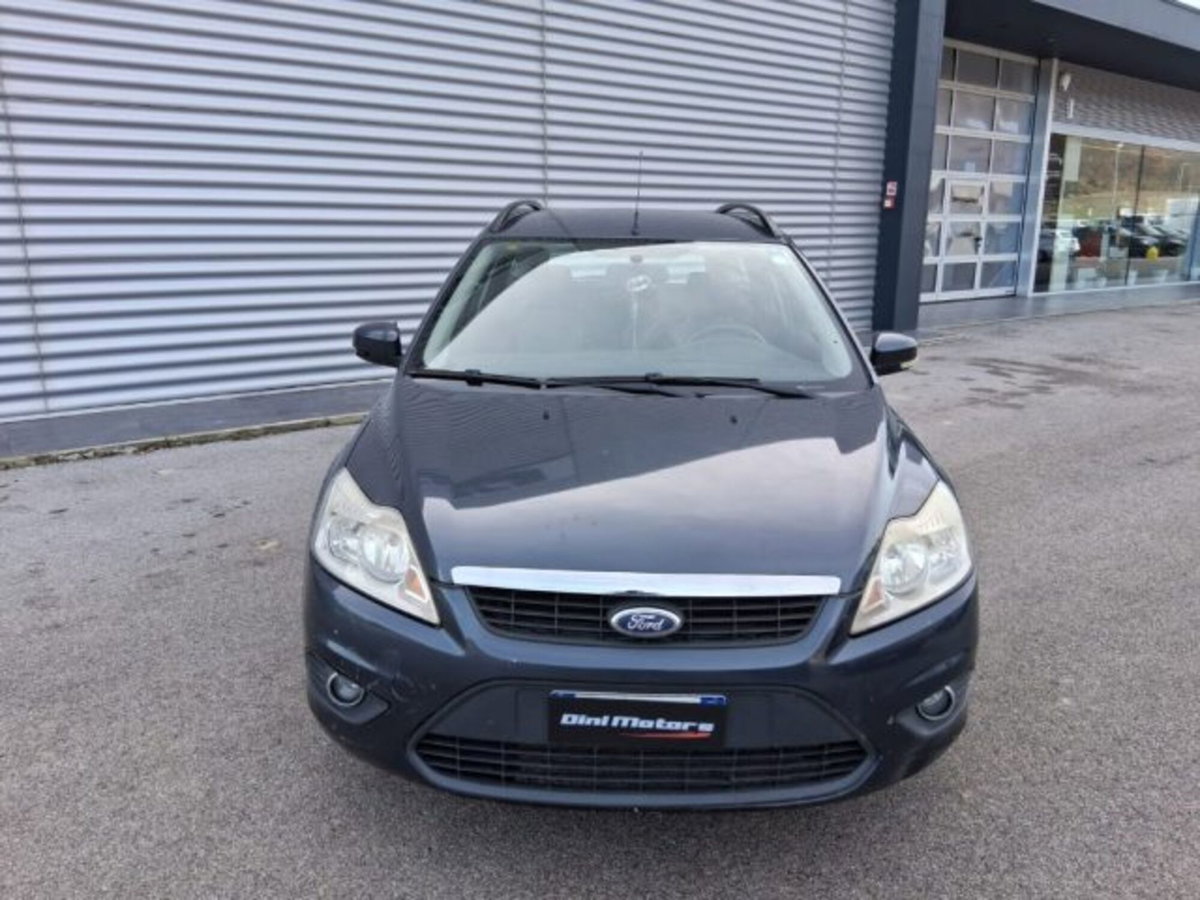 Ford Focus Station Wagon 1.6 TDCi (110CV) SW Tit. DPF (2)