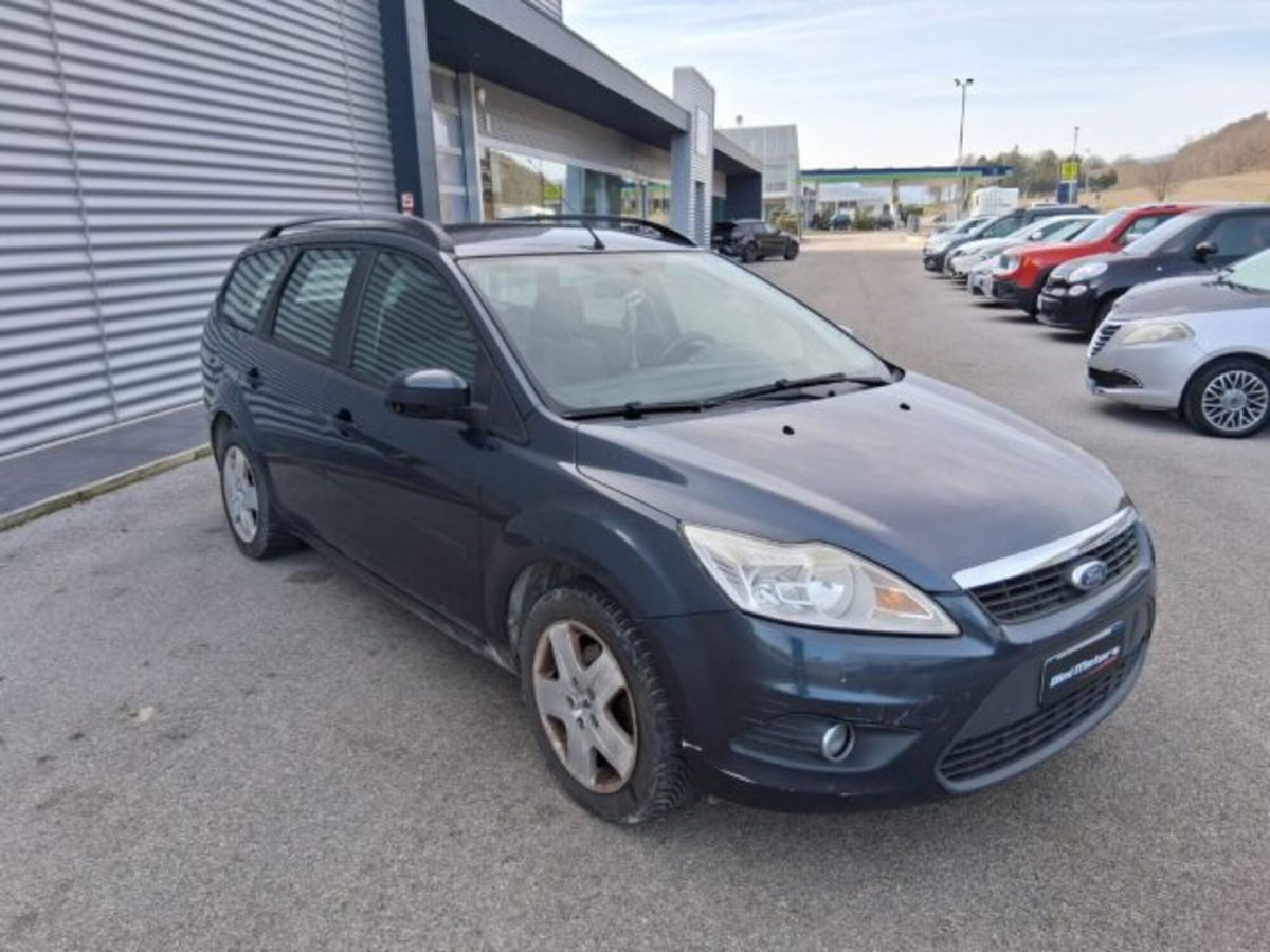 Ford Focus Station Wagon 1.6 TDCi (110CV) SW Tit. DPF (3)