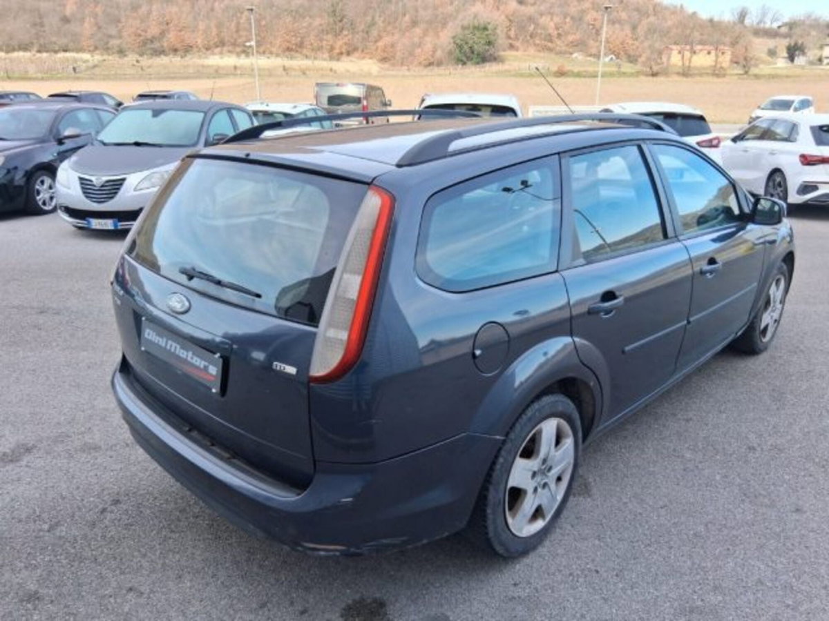 Ford Focus Station Wagon 1.6 TDCi (110CV) SW Tit. DPF (5)