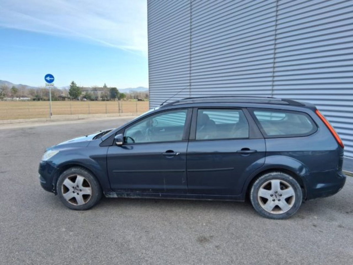 Ford Focus Station Wagon 1.6 TDCi (110CV) SW Tit. DPF (8)