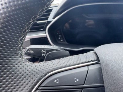 Audi Q3 Sportback 35 2.0 tdi Identity Black s-tronic (14)