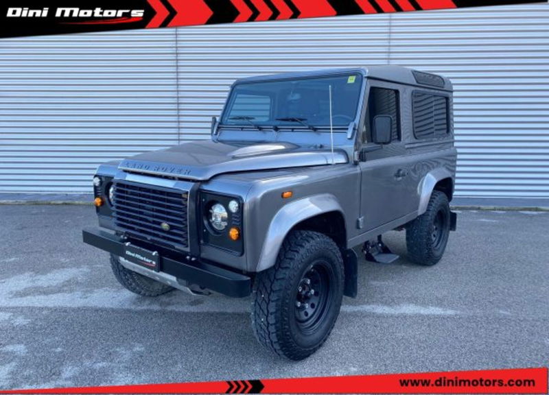 Land Rover Defender 90 2.4 TD4 Station Wagon SE
