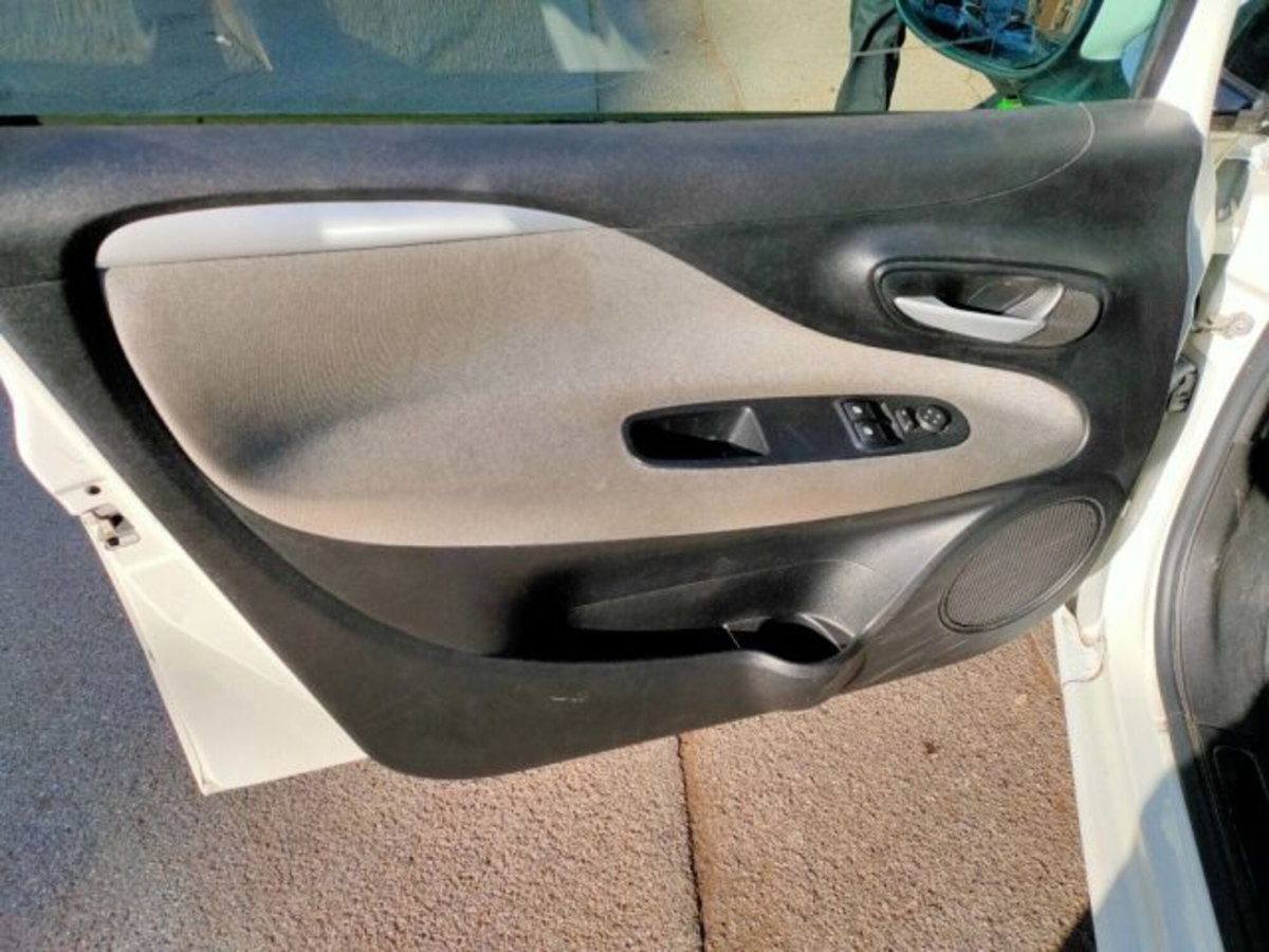 Fiat Punto Evo 1.2 5 porte S&S Dynamic (14)
