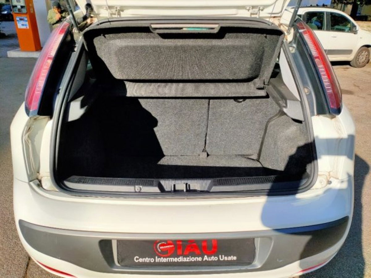 Fiat Punto Evo 1.2 5 porte S&S Dynamic (18)