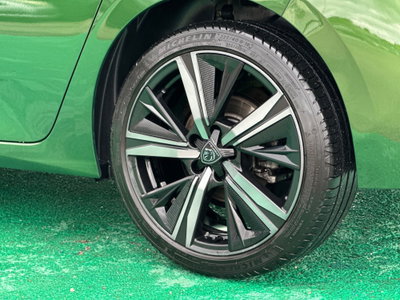Peugeot 308 BlueHDi 130 S&S EAT8 GT Pack (5)