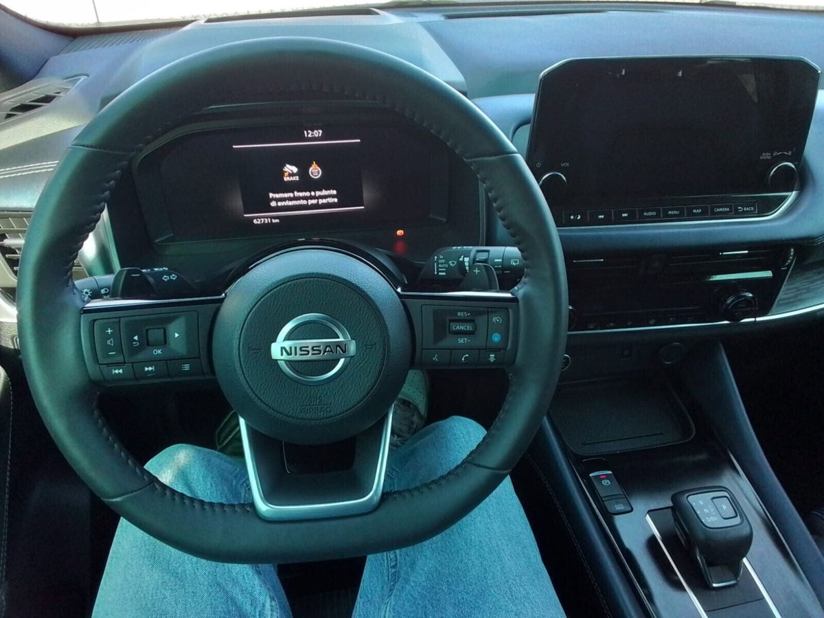 Nissan Qashqai 1.3 mhev Tekna 4wd 158cv xtronic (6)