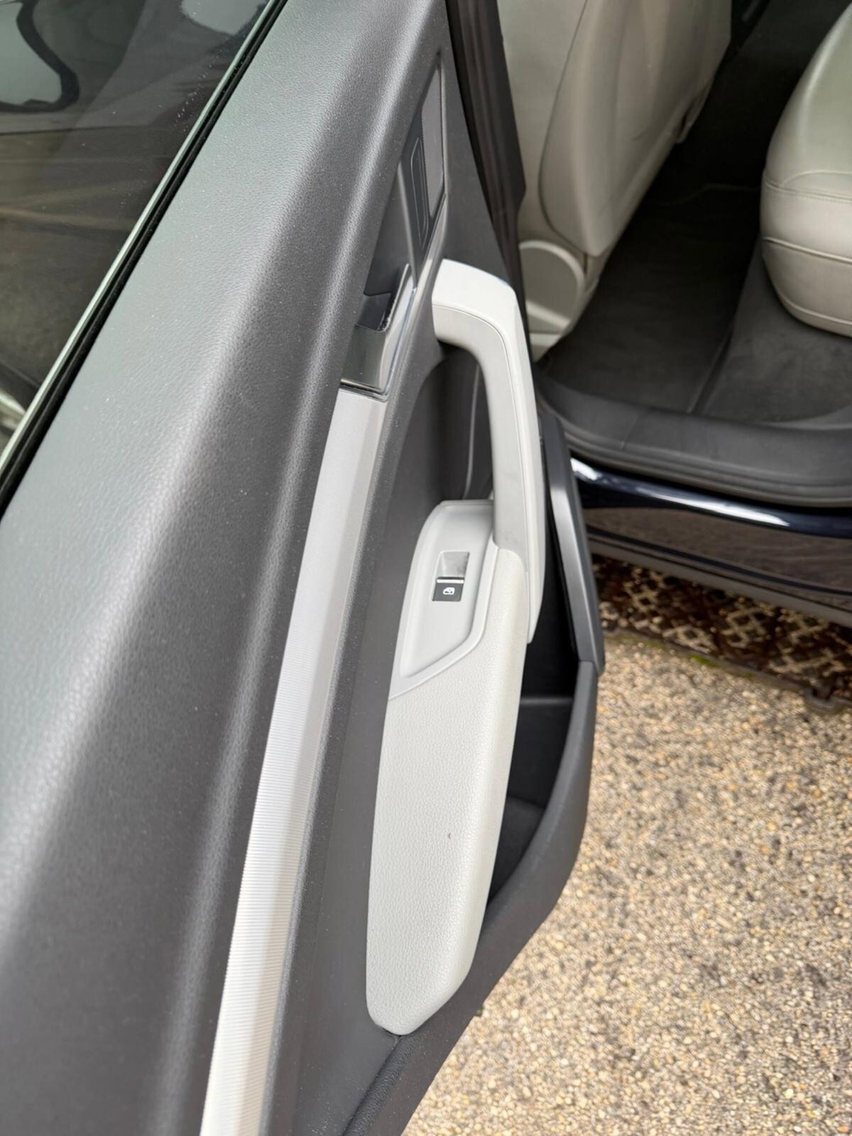 Audi Q5 35 TDI quattro S tronic Design (14)