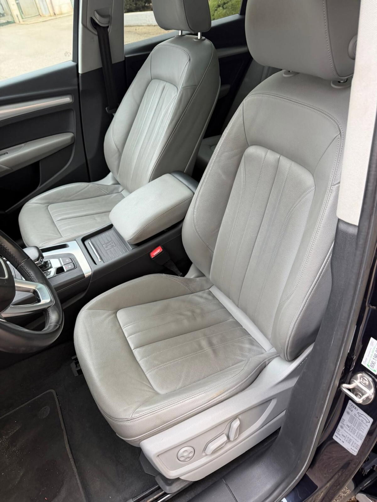 Audi Q5 35 TDI quattro S tronic Design (15)