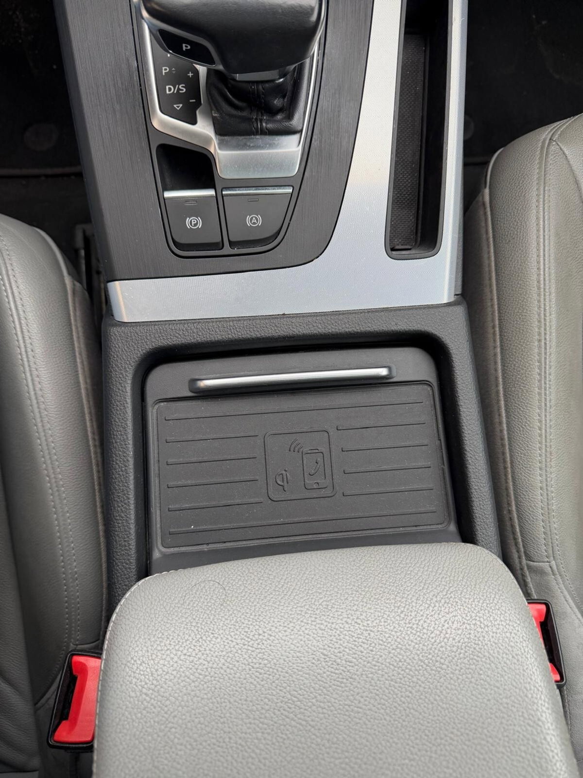 Audi Q5 35 TDI quattro S tronic Design (18)