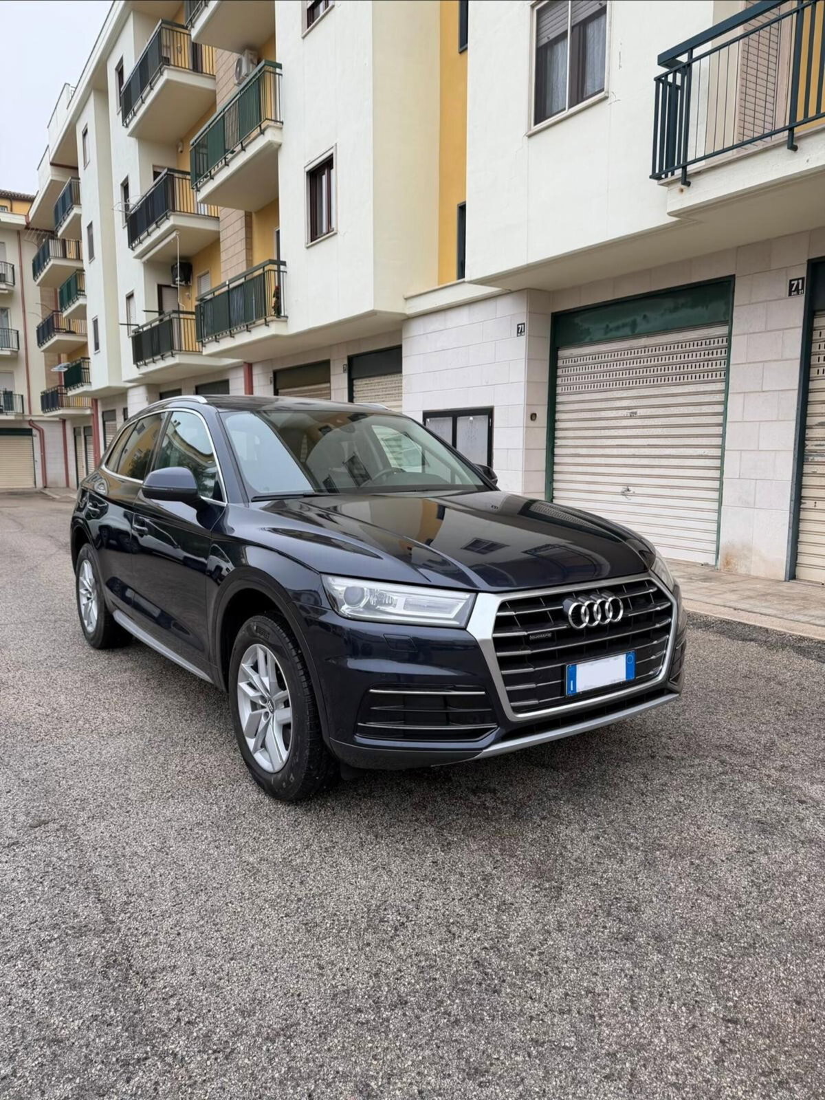 Audi Q5 35 TDI quattro S tronic Design (5)