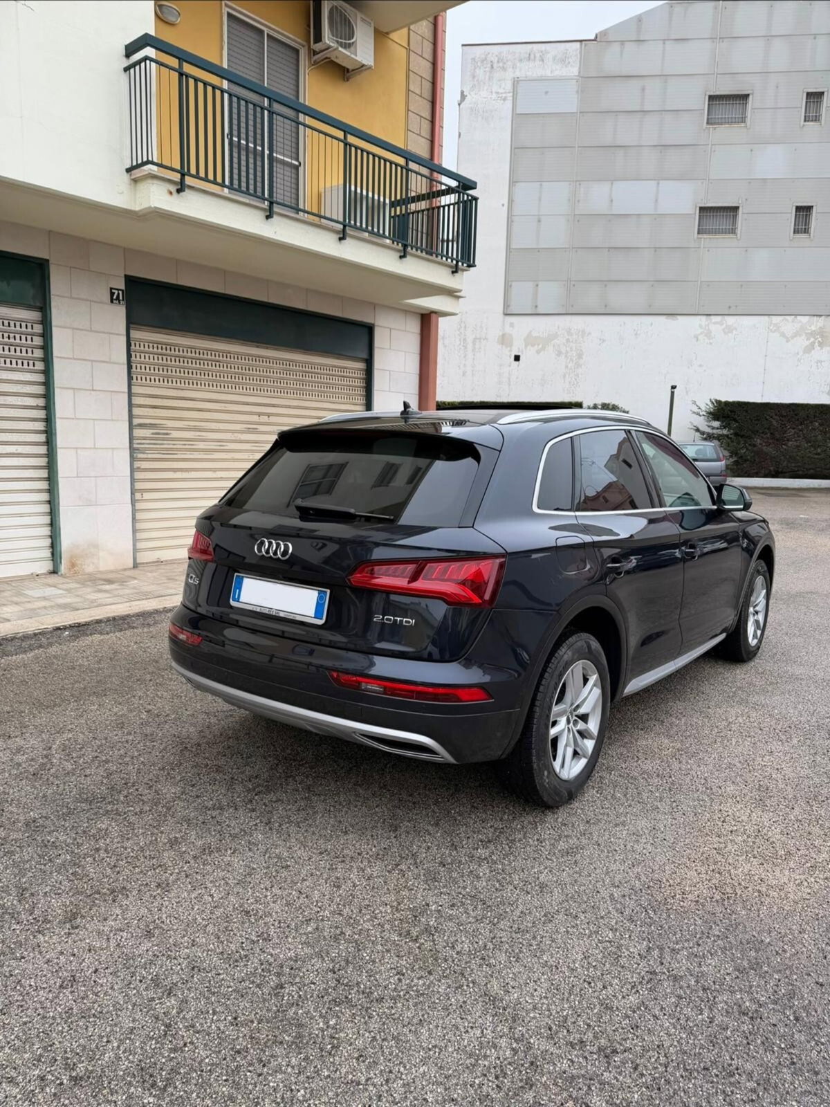 Audi Q5 35 TDI quattro S tronic Design (7)