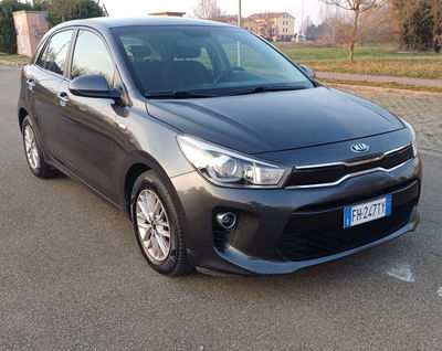 Kia Rio 1.1 CRDi 5p. Active usata