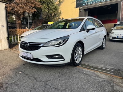 Opel Astra 1.6 CDTi 110CV Start&Stop 5 porte Business usata