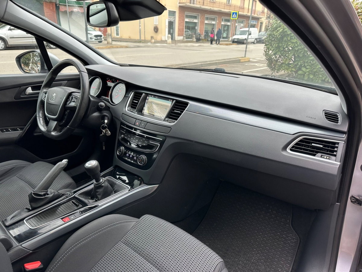 Peugeot 508 SW BlueHDi 120 EAT6 S&S Allure (10)