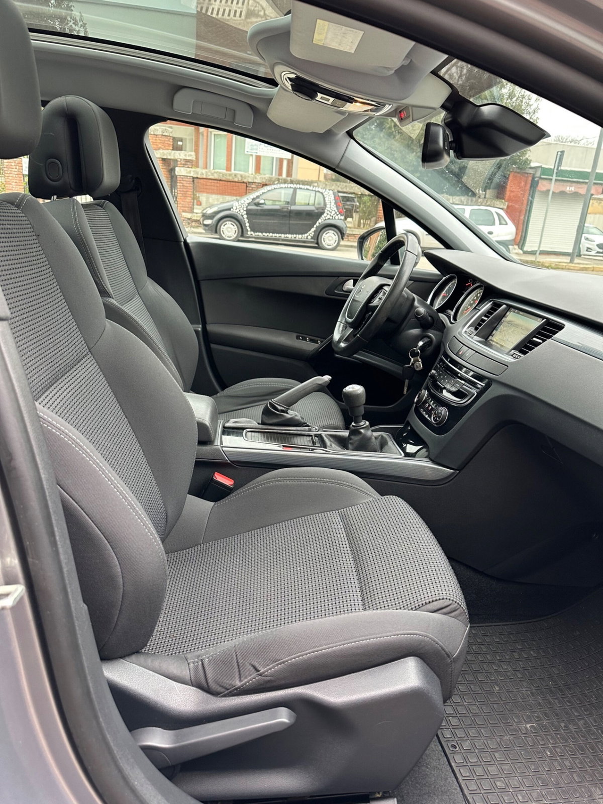 Peugeot 508 SW BlueHDi 120 EAT6 S&S Allure (11)