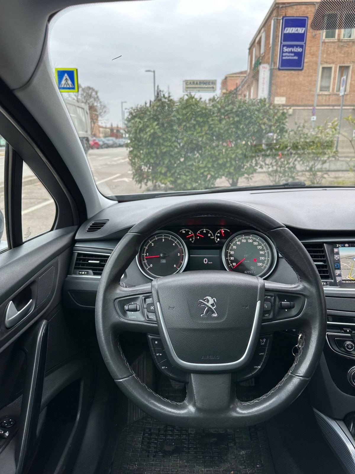 Peugeot 508 SW BlueHDi 120 EAT6 S&S Allure (15)