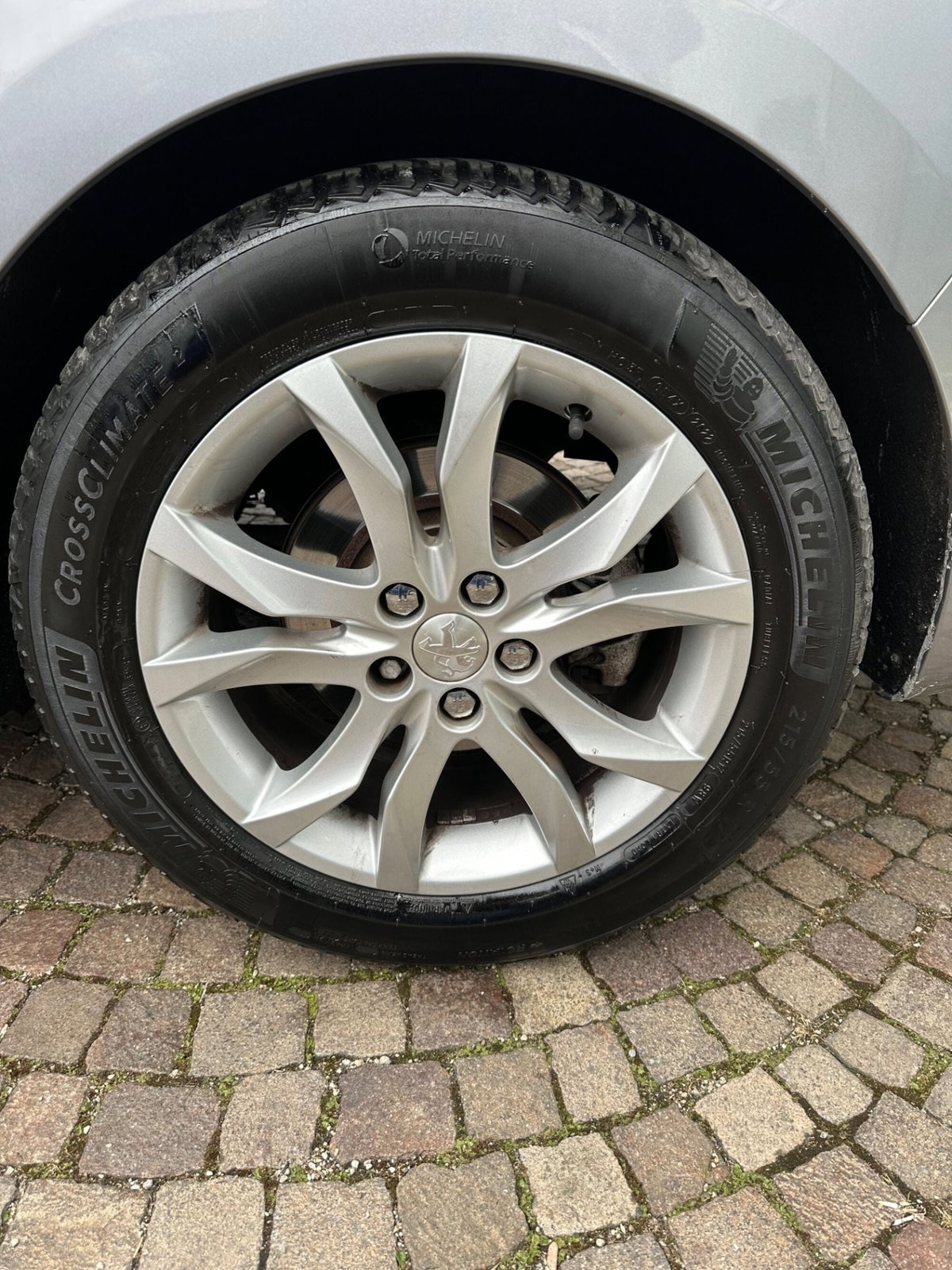 Peugeot 508 SW BlueHDi 120 EAT6 S&S Allure (20)