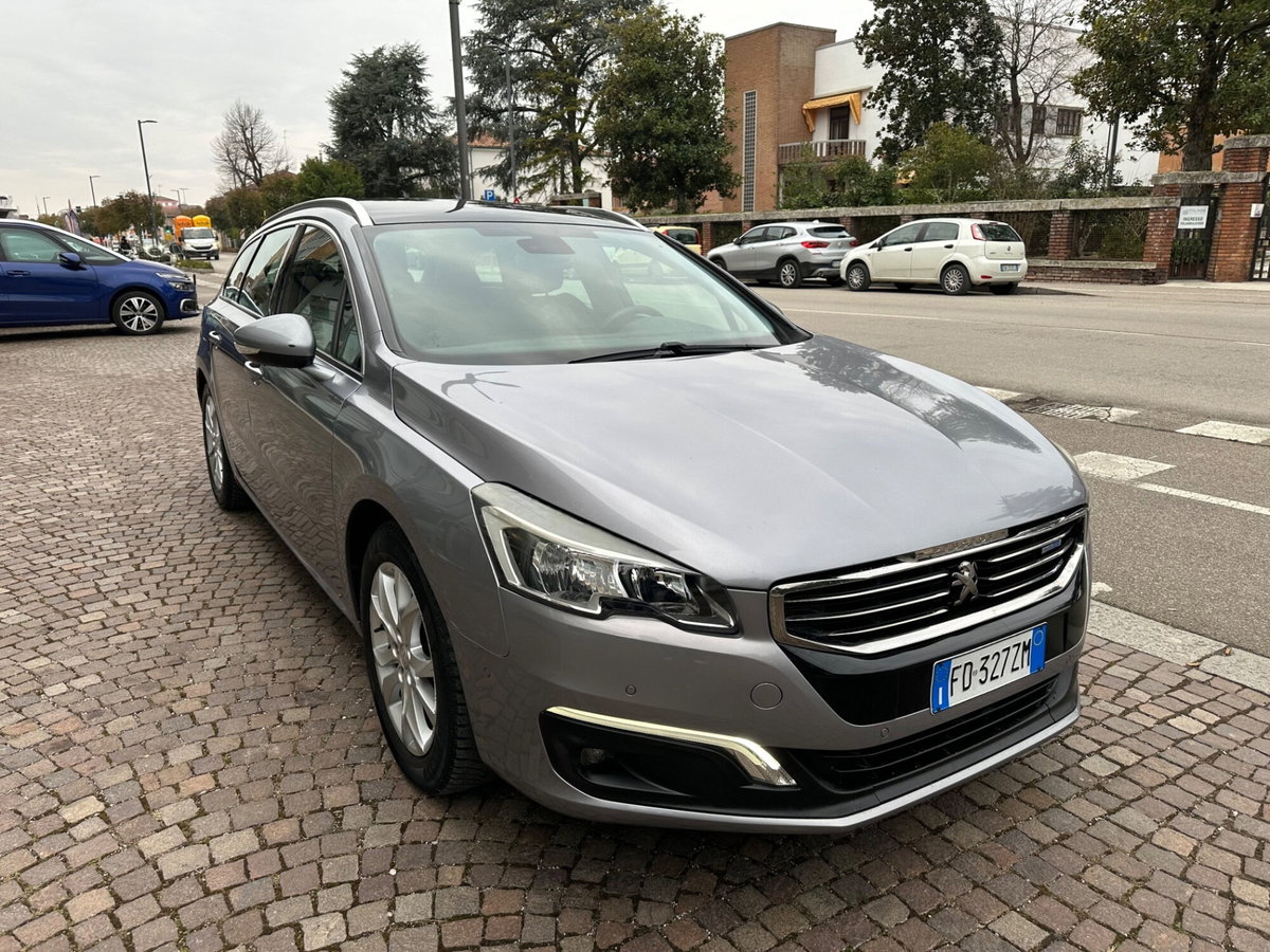 Peugeot 508 SW BlueHDi 120 EAT6 S&S Allure (3)