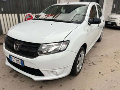Dacia Sandero 1.2 75CV Lauréate (3)